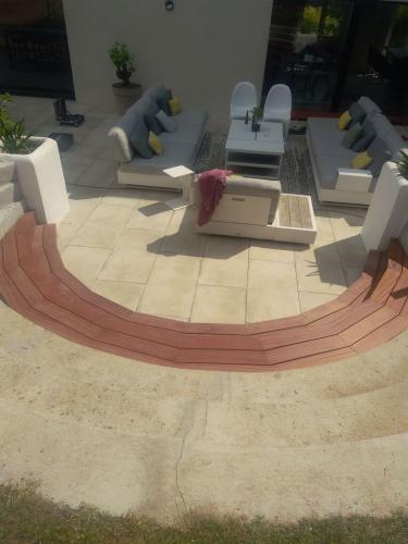 habillage eScalier 20220307 1536610182