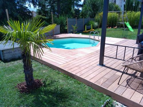 plage de piScine en boiS 20200626 1532635841