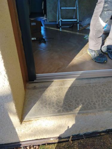 porte dentree chenereilleS 20220307 1863502948