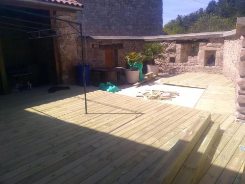 terraSe boiS chantier lefevre a perigneux 20200415 1010343893