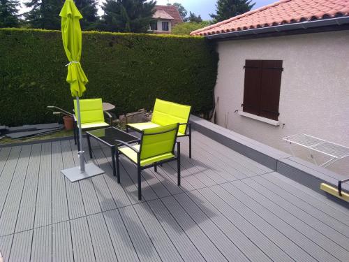 terraSe piScine et mixte chantier dechandon ecotay-moingt 20200415 1195794364